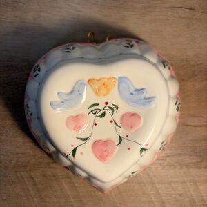 Ceramic Heart Shape Jello Mold Birds Hearts Wall Hanging Chain Hanger 7" x 7"